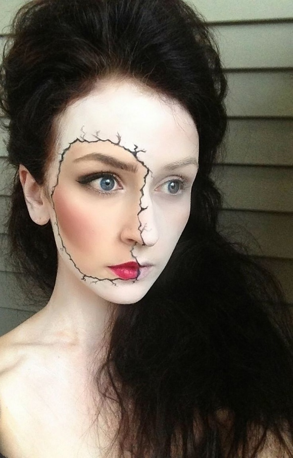 cracked doll makeup, halloween makeup, doll makeup, love sales