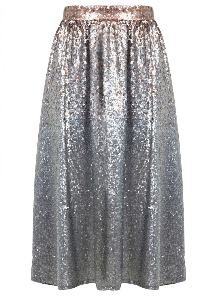 Do Glitter Outfits Add Sparkle to Your Wardrobe?
