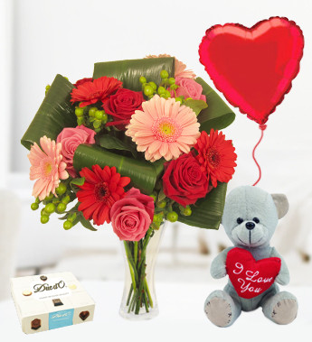 Flowers for Valentines Day, valentines day flower sales, cheap valentines flowers, valentines day flowers, lovesales